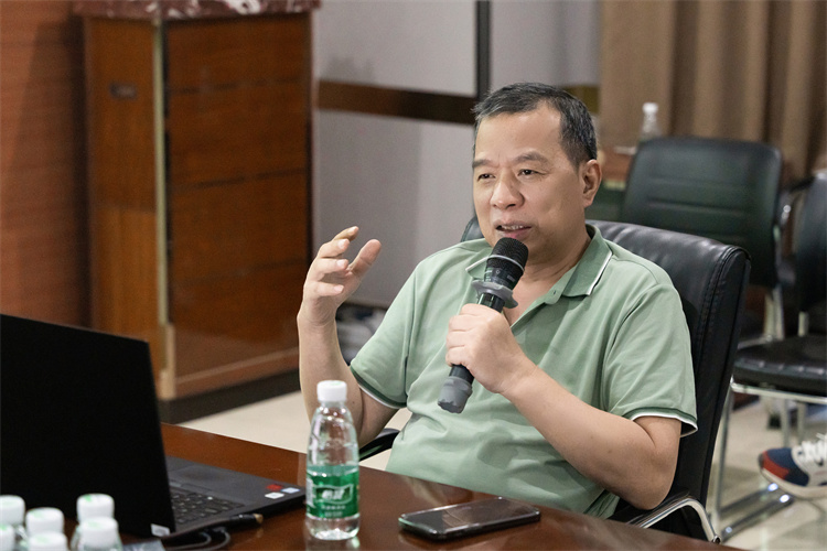 650d50156cd0f.jpg 650d50156cd0f.jpg