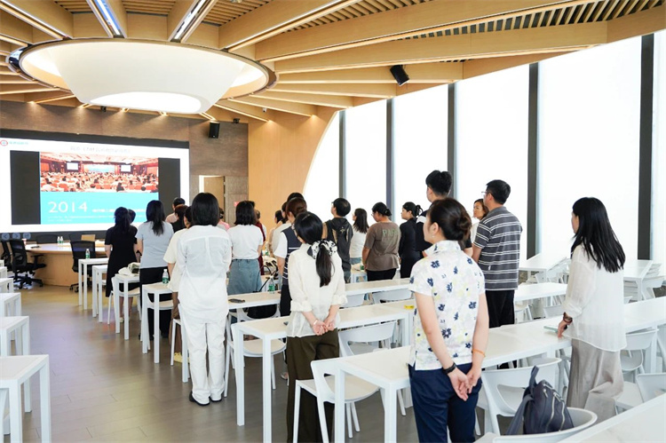 68a820fb404bc.jpg 68a820fb404bc.jpg