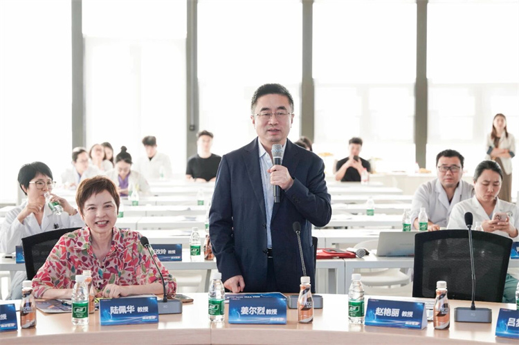 68d2141646a4f.jpg 68d2141646a4f.jpg